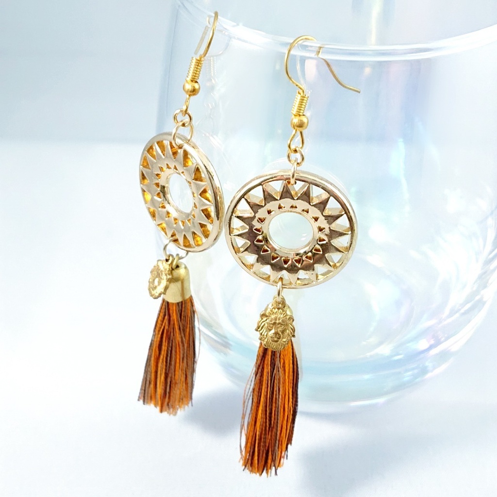 レオナ・キングスカラー/サバナクロー寮イメージ タッセルピアス/イヤリング 022