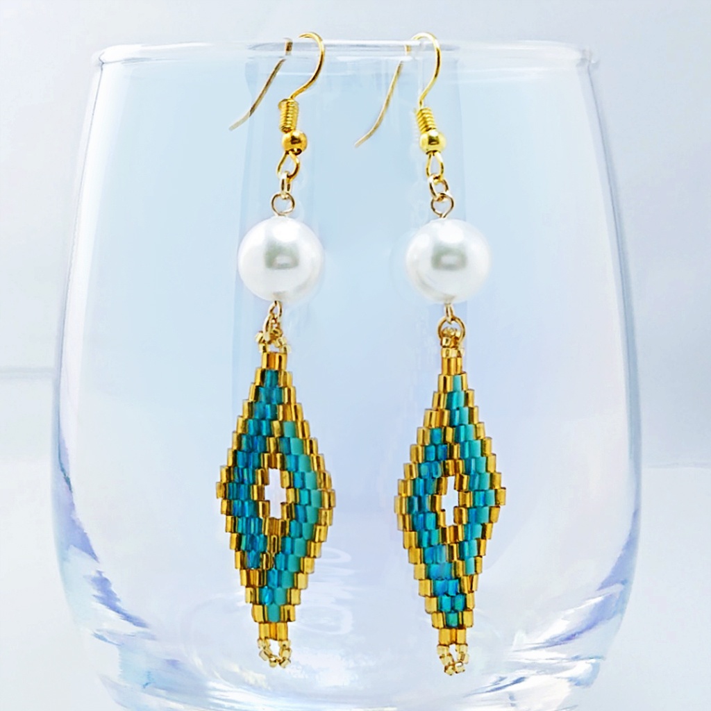 ★3/15までSALE★1点限定★ジェイド・フロイド/リーチ兄弟イメージ  ビーズ織×パール ピアス/イヤリング　159