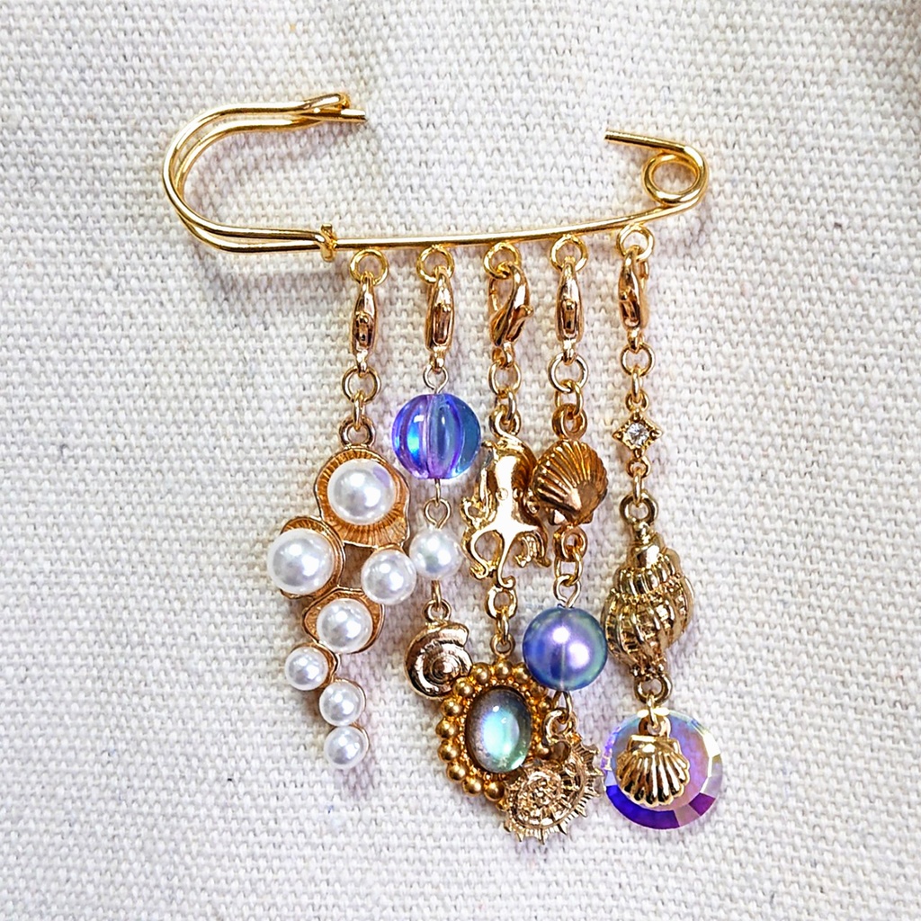 1点限定★オクタヴィネル寮イメージブローチ/アズール・ジェイド・フロイド 173