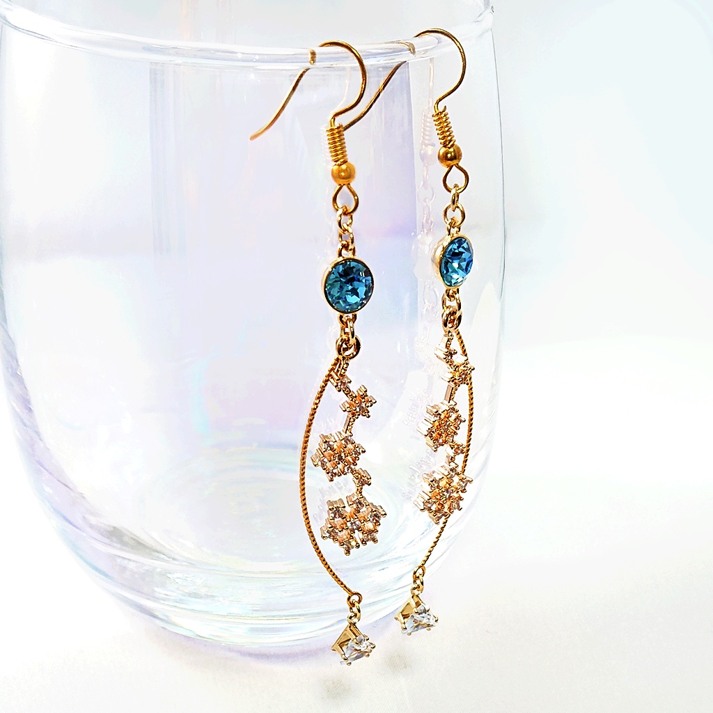 次回再販未定★イデア/スワロ×雪の結晶 ケルッカロトイメージデザイン ピアス/イヤリング