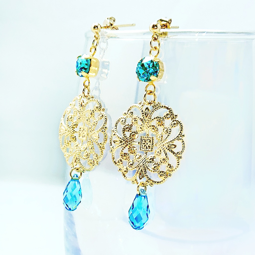 1点限り★ジェイド・リーチ/渚のセレブレイト イメージ レースモチーフ×スワロ デザイン ピアス・イヤリング