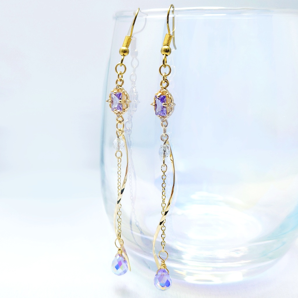 再販未定★【概念】ポムフィオーレイメージ ライトパープルカラー ジルコニア×ドロップ シャンデリア風ピアス/イヤリング