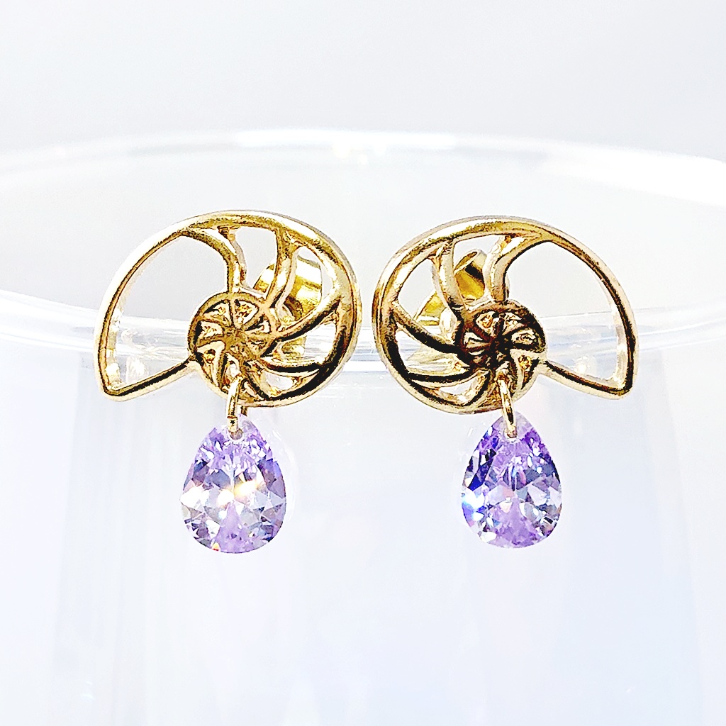 再販未定★【概念】アズール・アーシェングロット/ オクタヴィネルイメージ/巻貝×ジルコニア シンプルデザイン ピアスのみ