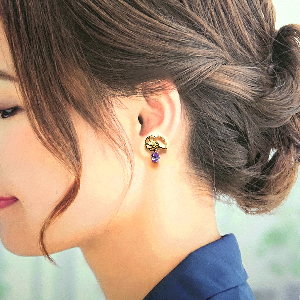 再販未定★【概念】アズール・アーシェングロット/ オクタヴィネルイメージ/巻貝×ジルコニア シンプルデザイン ピアスのみ