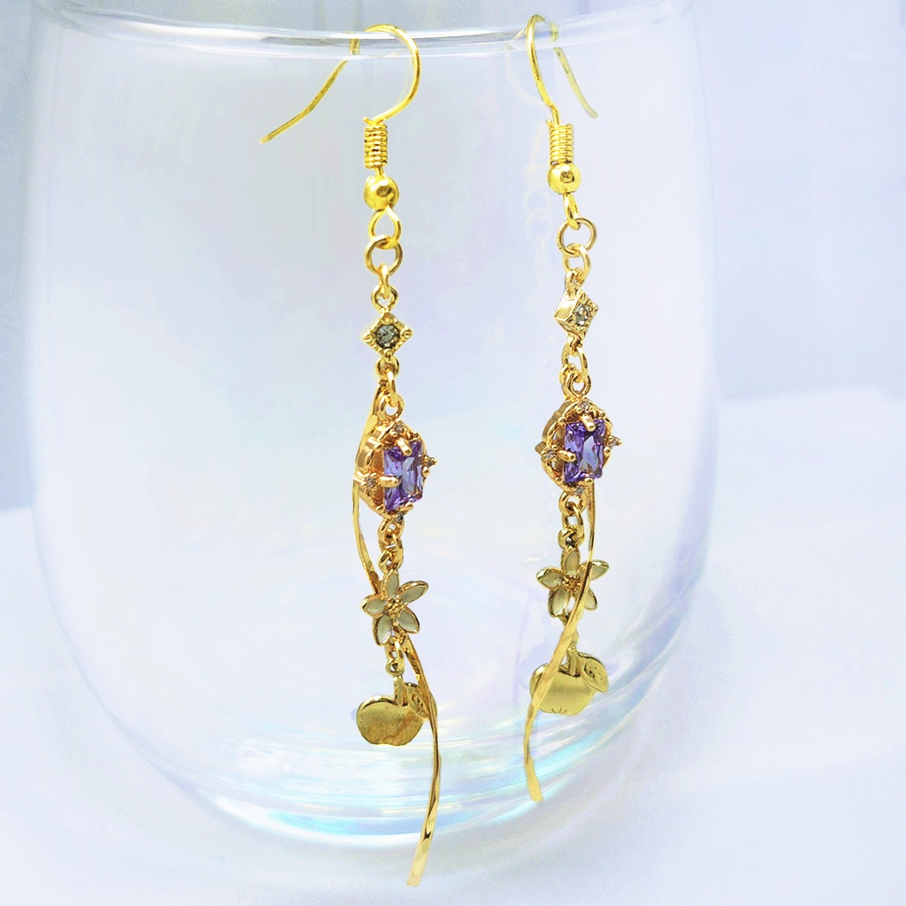1点限定★エペルイメージ 宝石風ビジュー×林檎デザイン ピアス/イヤリング