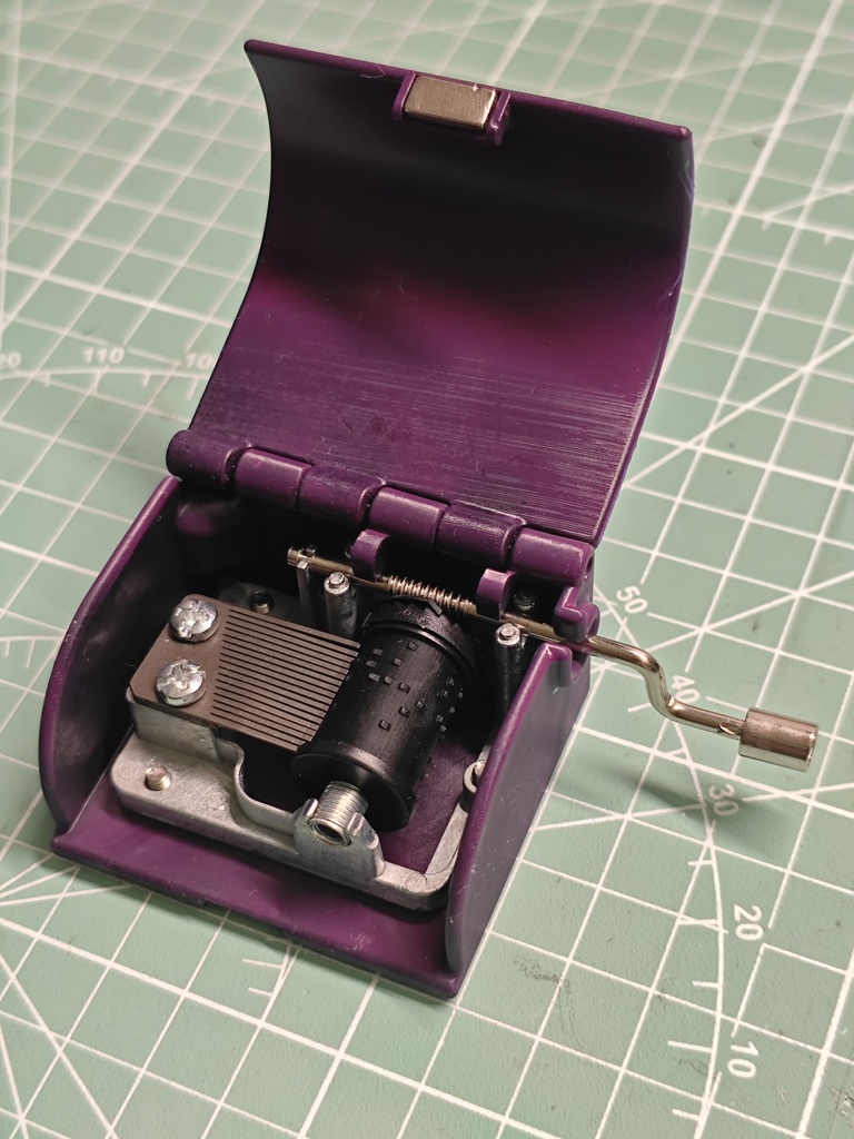 So Long, Adele.手回しオルゴール