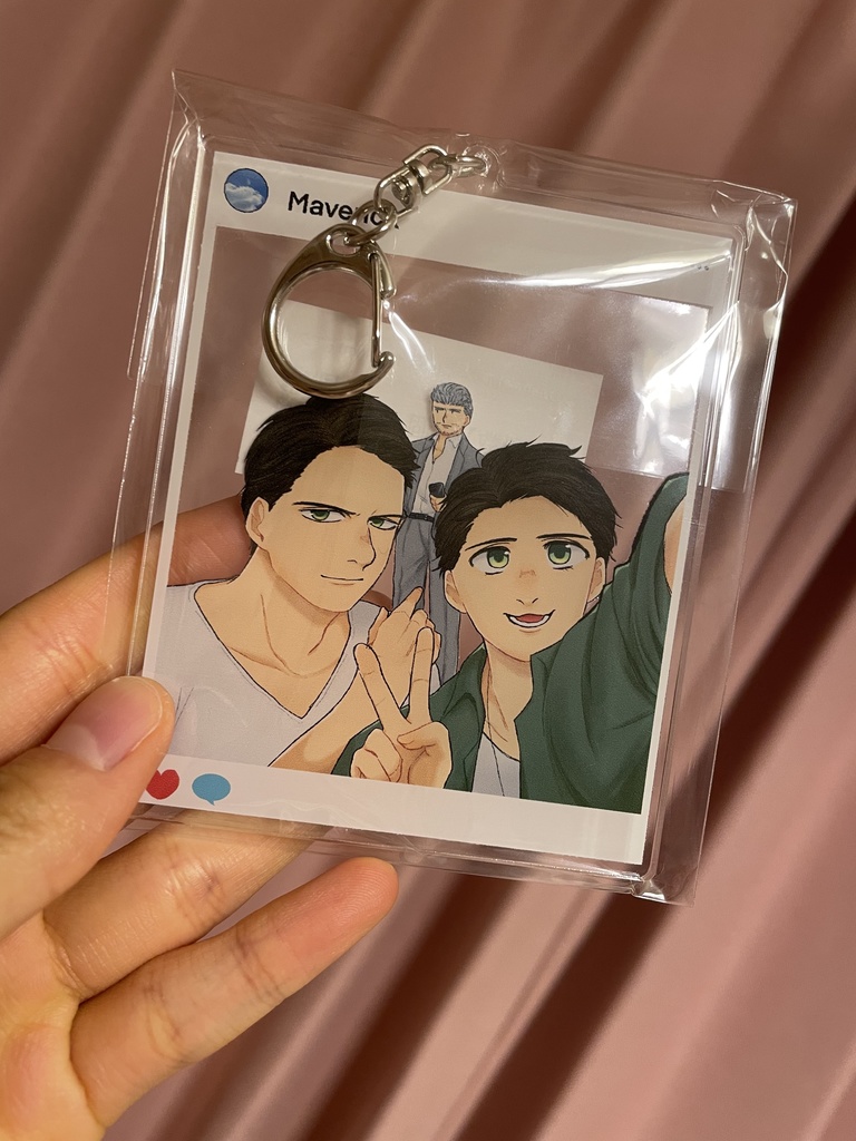 リチャヴィンマヴェお出かけアクリルキーホルダー