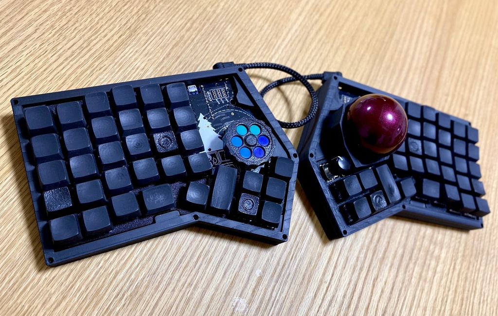 自作キーボード”Mooose” - ataruno - BOOTH