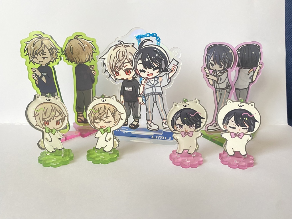 アクリルスタンド