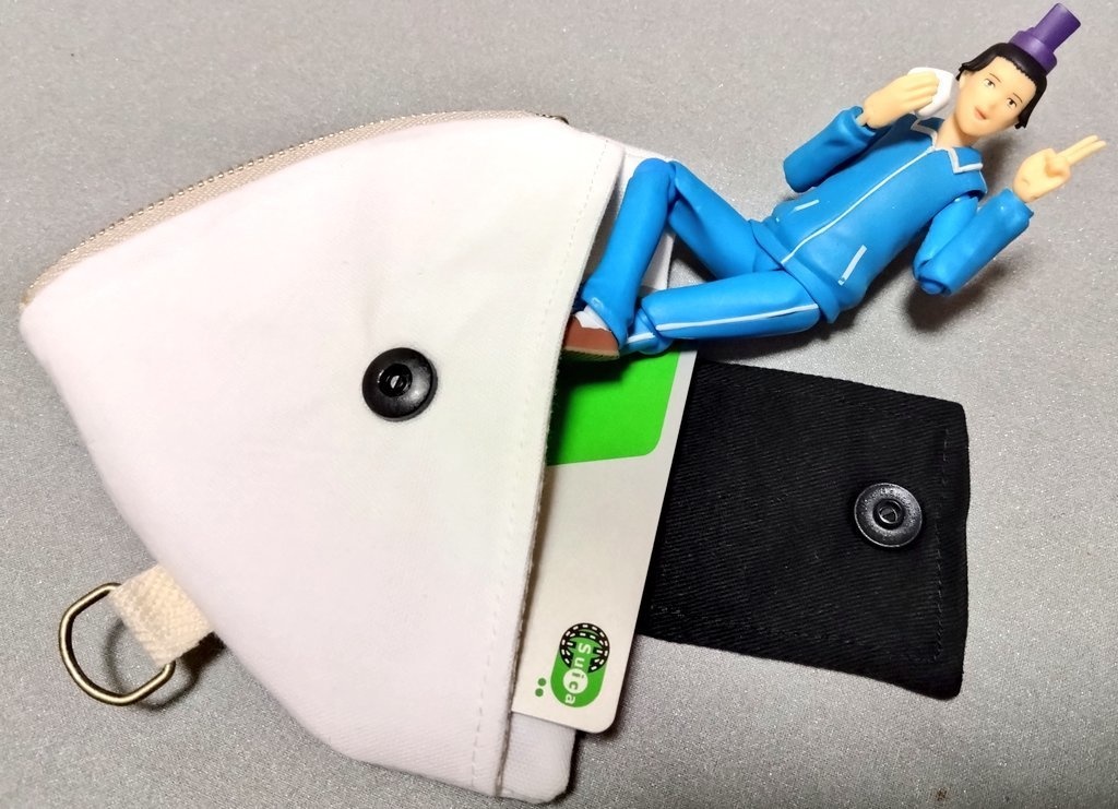 カレーおにぎりフラットポーチ