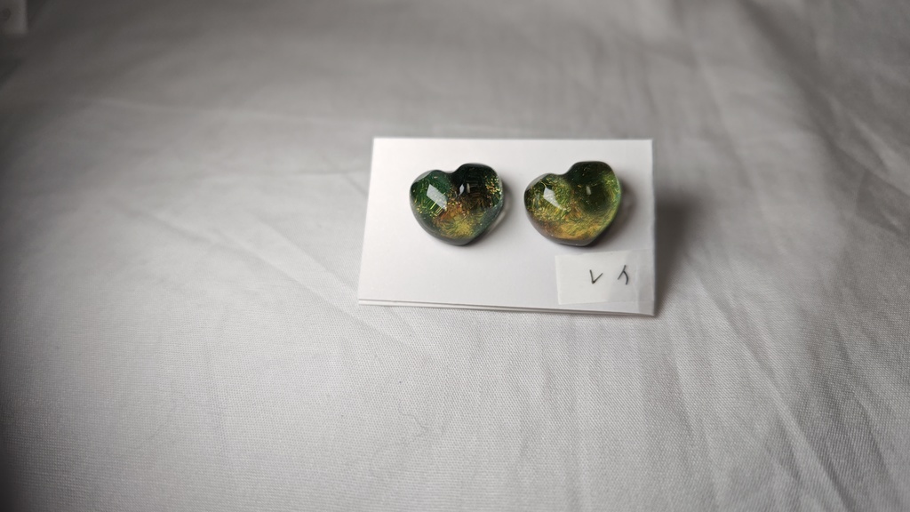 【恋と深空】瞳カラーイメージ ピアス