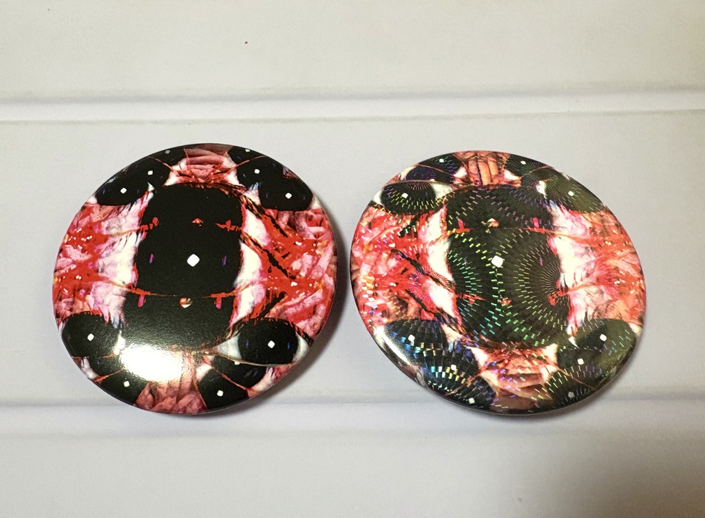 目玉缶バッジ(通常orホログラム仕様)57mm