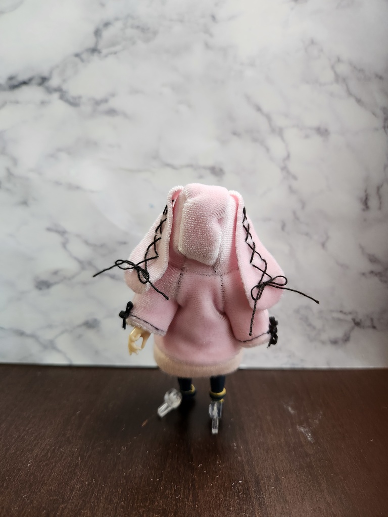 うさ地雷系パーカー