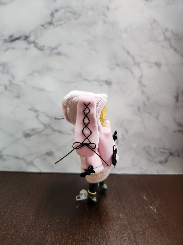 うさ地雷系パーカー