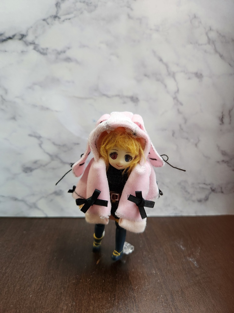 うさ地雷系パーカー