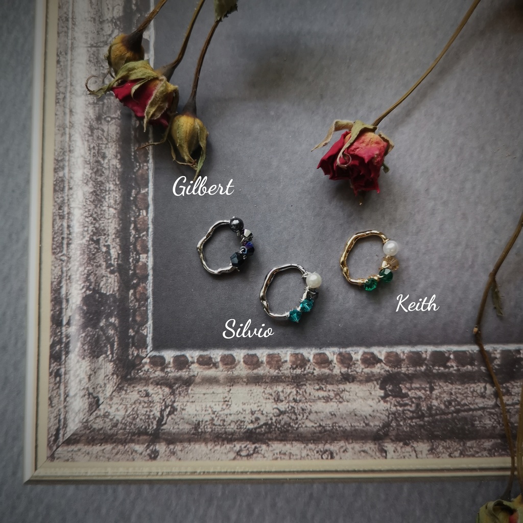 イケメン王子 彼色を胸に抱くプチペンダント