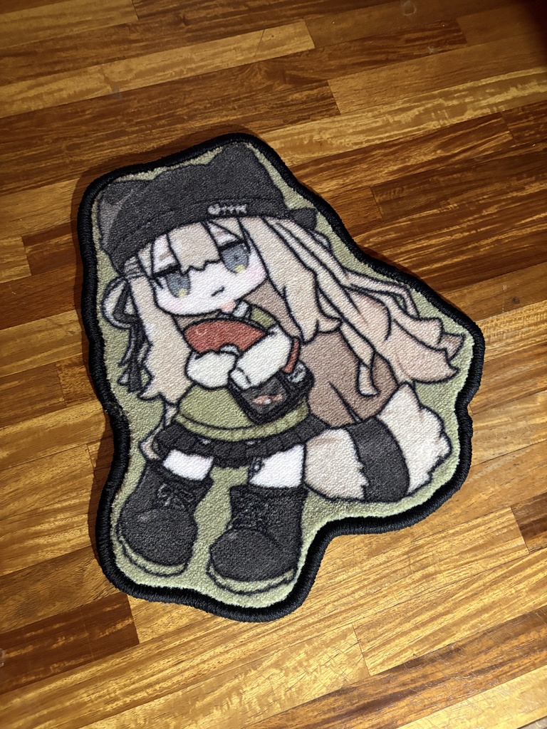 にんまりキプキプ ラグタペストリー(ラグマット)J01