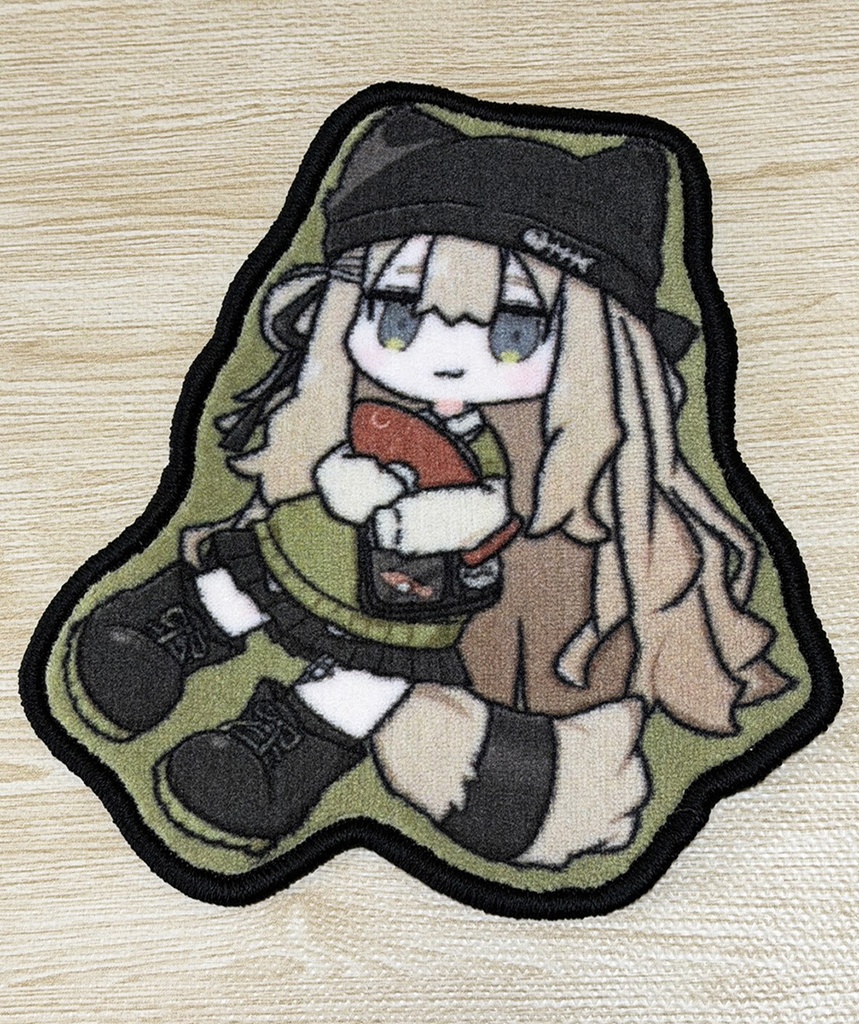 にんまりキプフェルファブリックタペストリー(ラグマット)J01