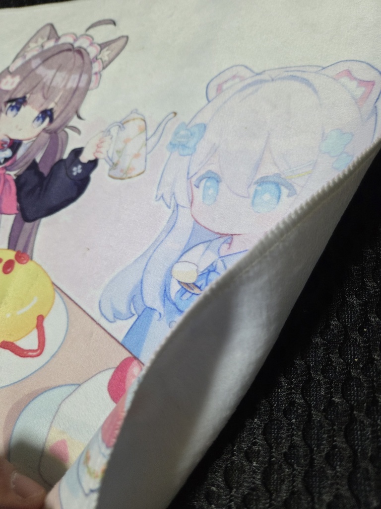くるる先生描き下ろしハーフタオル