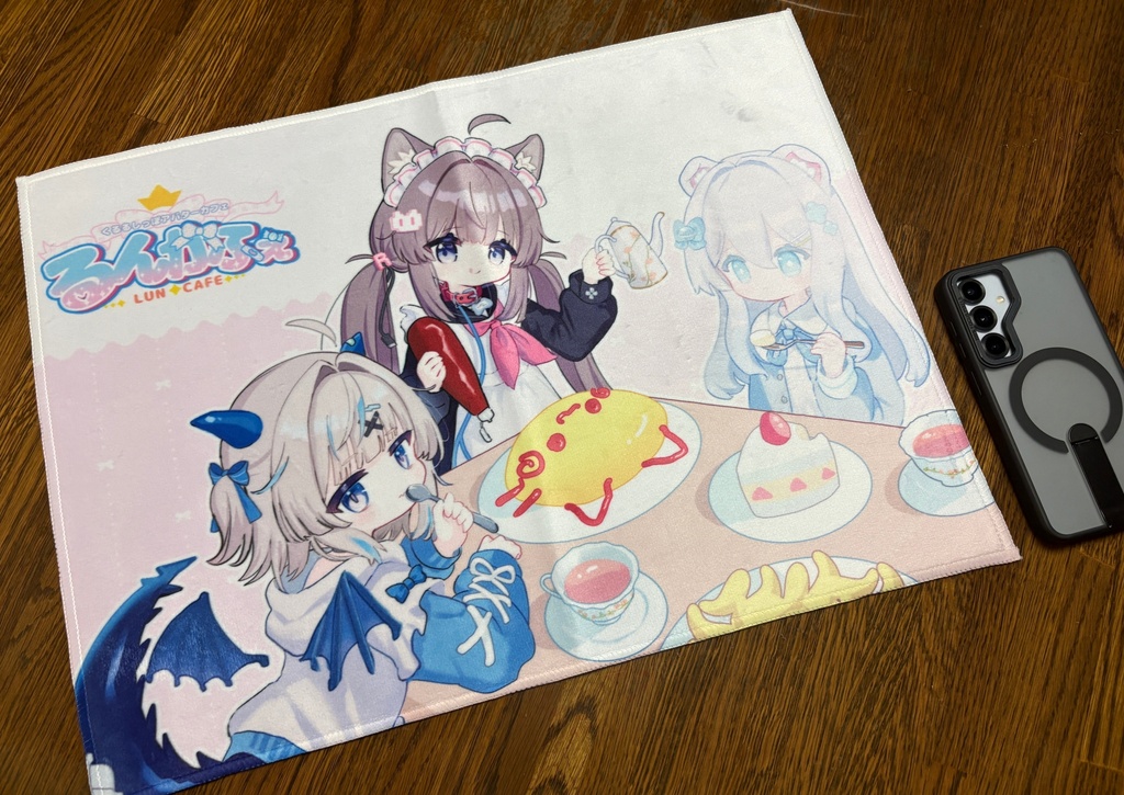 くるる先生描き下ろしハーフタオル
