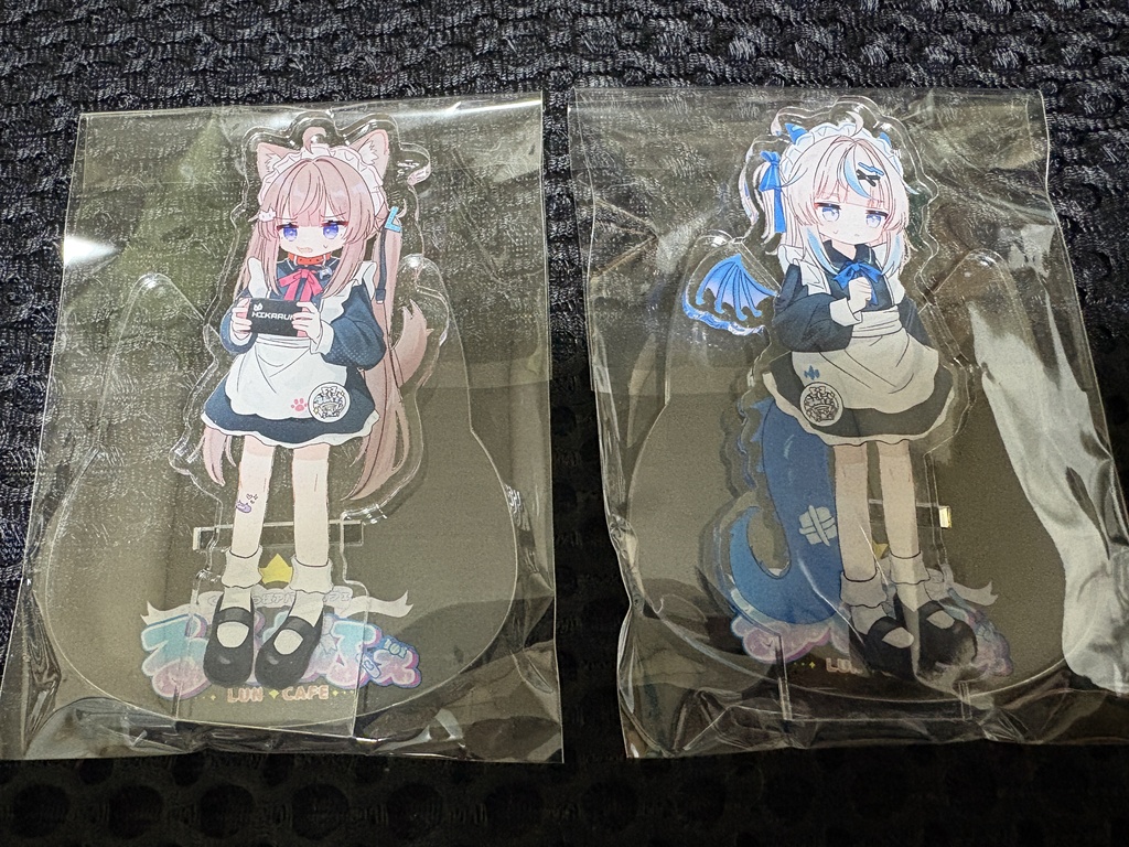 くるる先生描き下ろしアクリルスタンド