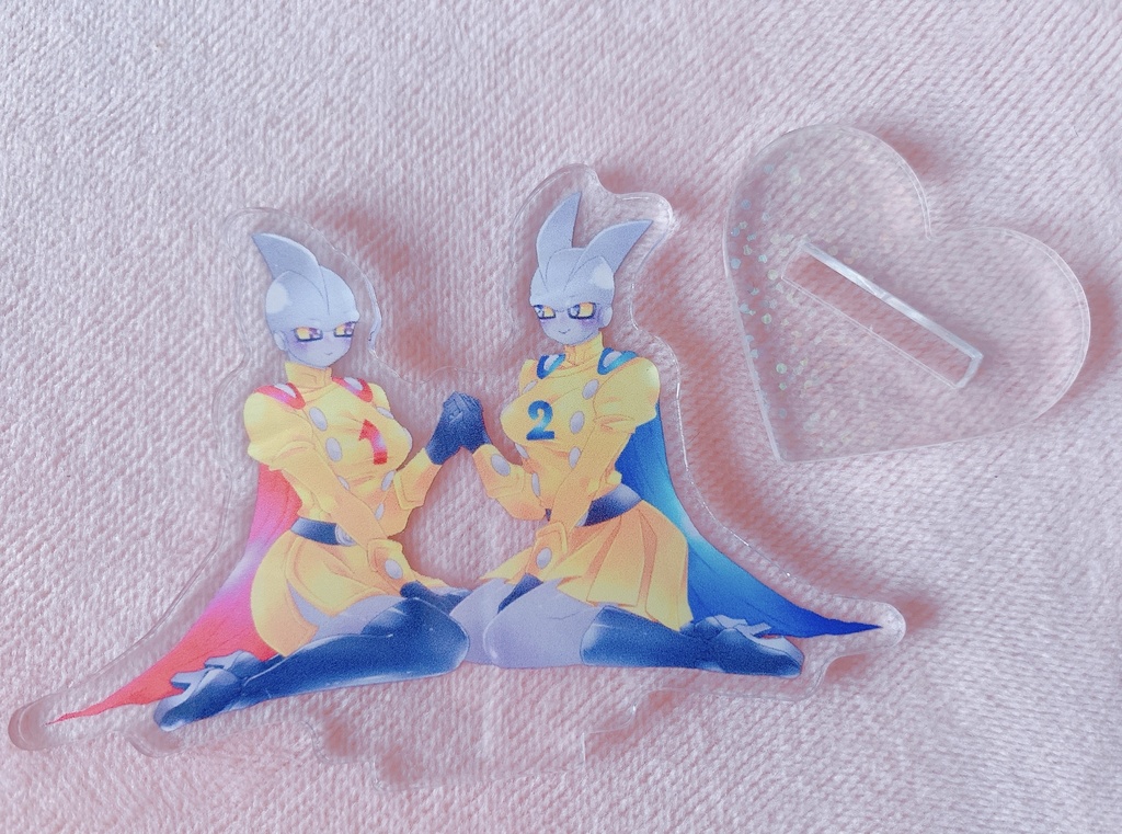 にょたガンマアクリルスタンド💙❤️