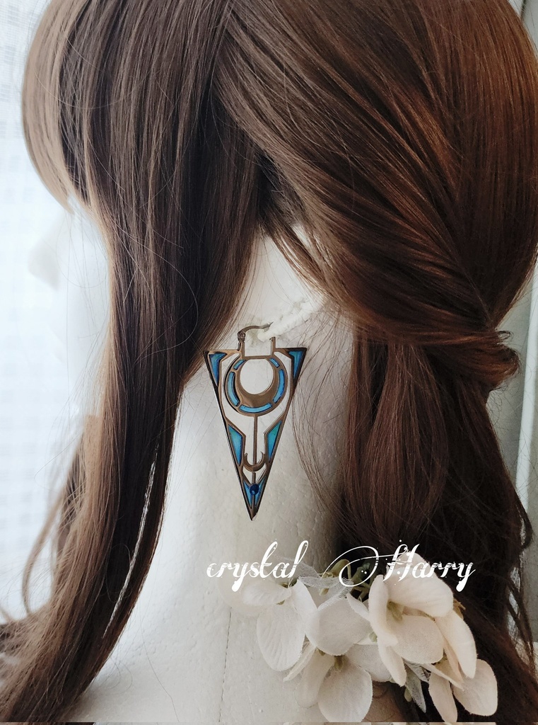 【月鋭刃の耳飾り】~銀蒼~・左耳使用推奨