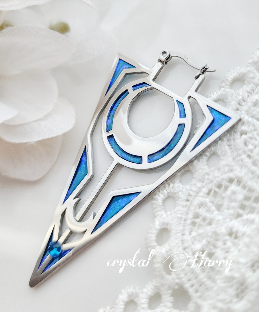 【月鋭刃の耳飾り】~銀蒼~・左耳使用推奨