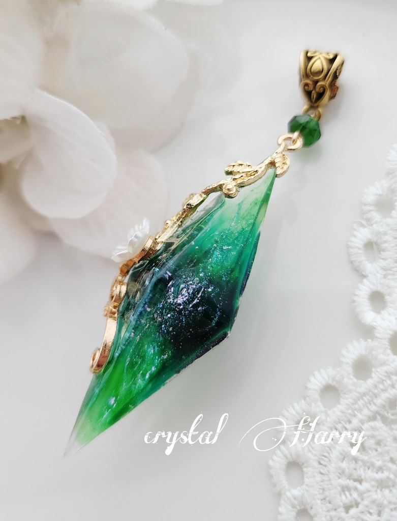 【華宝石のペンデュラム】~翠の華~