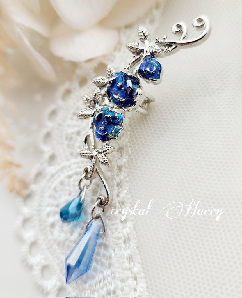 【茨薔薇の耳飾り】~蒼薔薇~イヤーカフ(右耳)