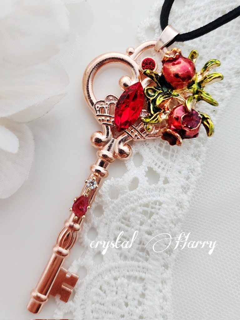 【柘榴の大鍵】~ピンクゴールドベース~