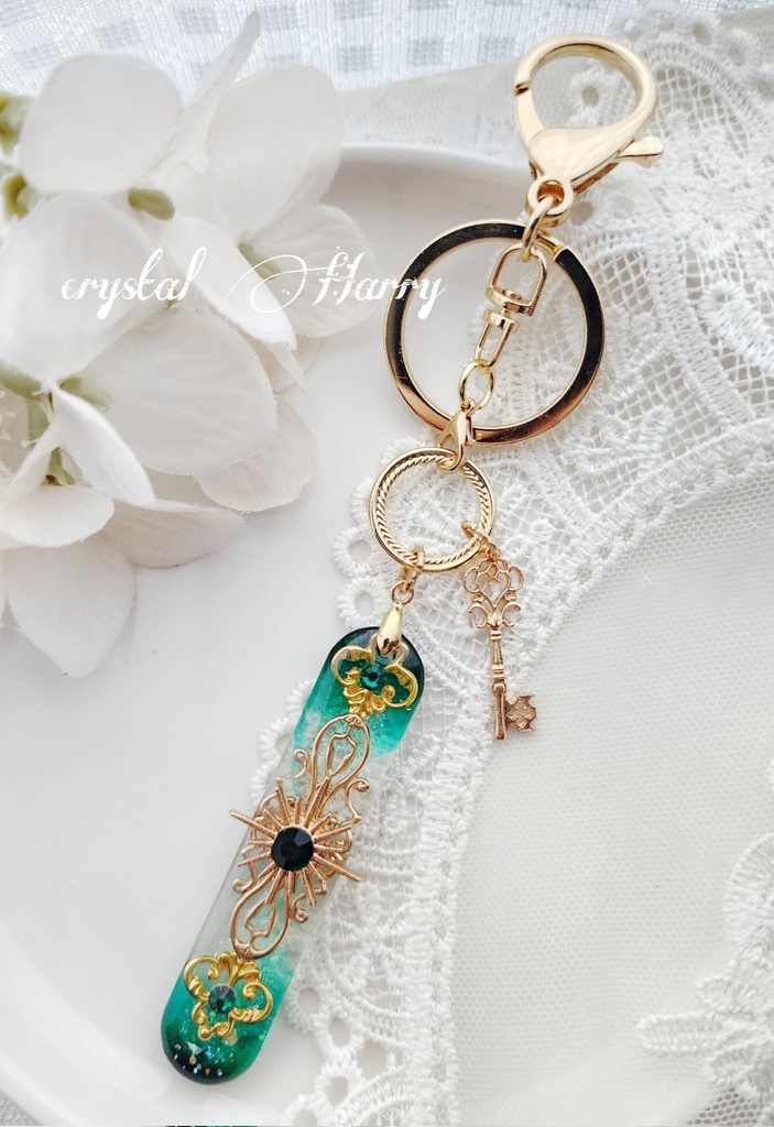 【魔法鍵の装飾品】~エメラルド~ネックレス&キーリング