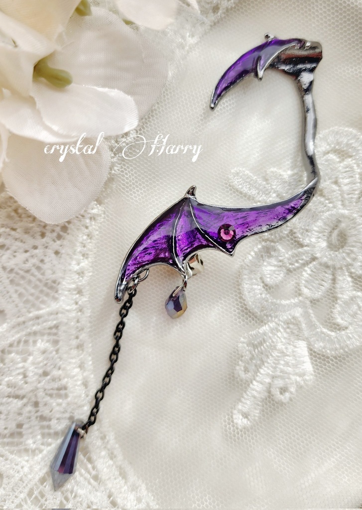 【悪魔の耳飾り】~チタンブラック~妖紫~イヤークリップ