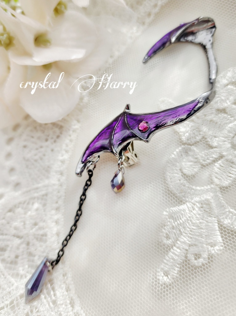 【悪魔の耳飾り】~チタンブラック~妖紫~イヤークリップ