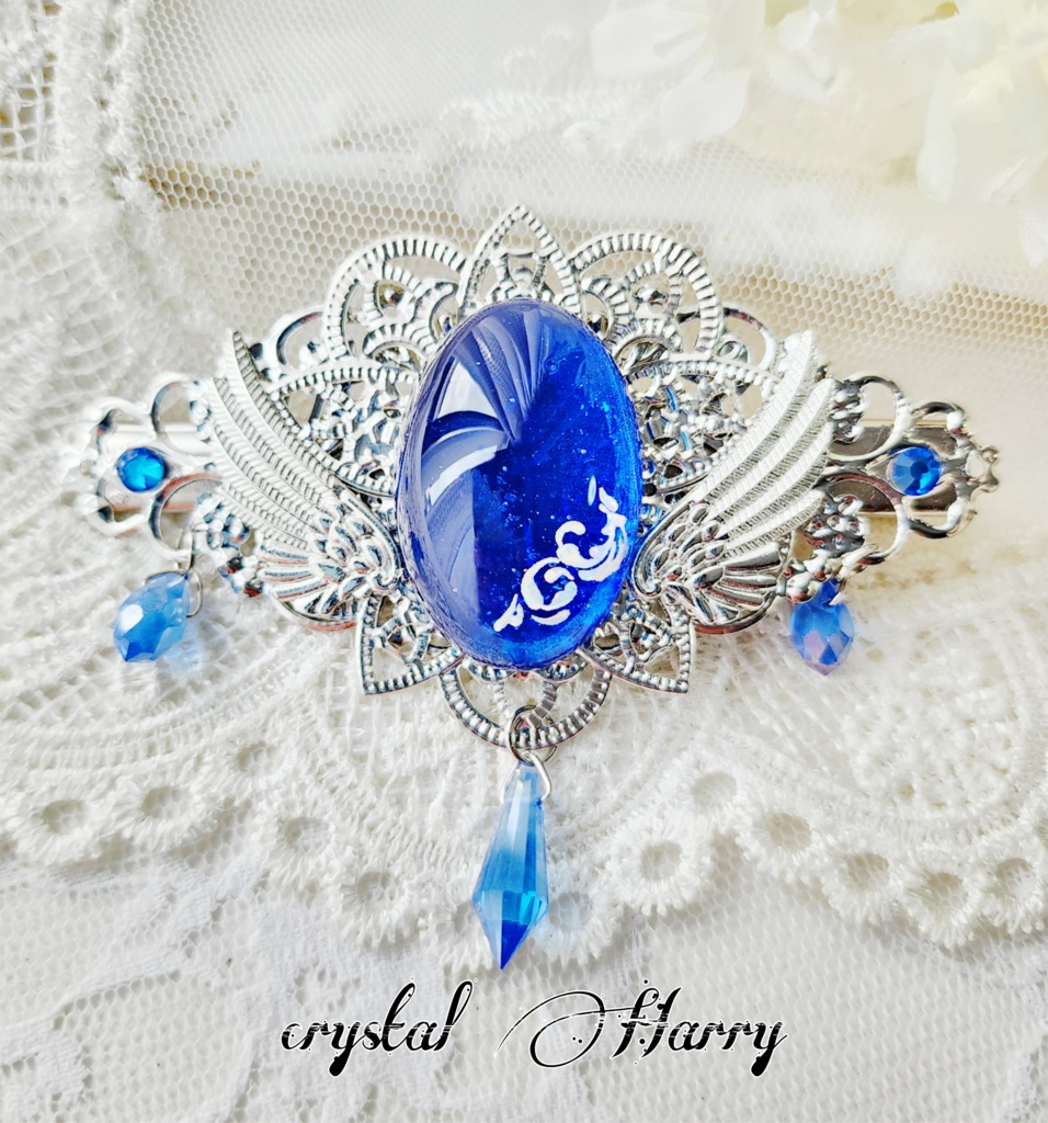 【翼月蔦の髪飾り】~青藍~ヘアクリップ