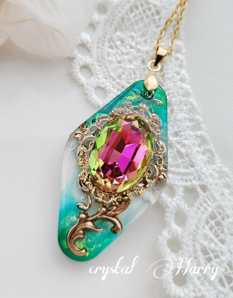 【宝石結晶の首飾り】~金翡翠~