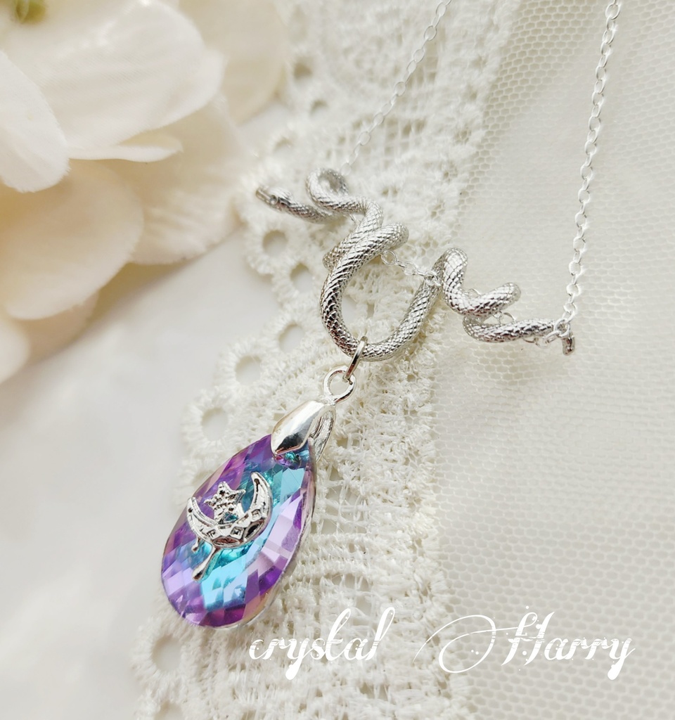 【メデューサの宝石雫】~シルバーミスティック~