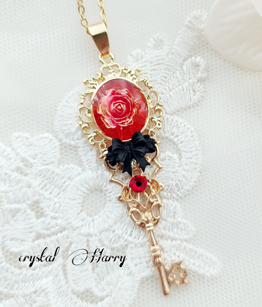 【薔薇結びの装飾品】~ロイヤルレッド~首飾り