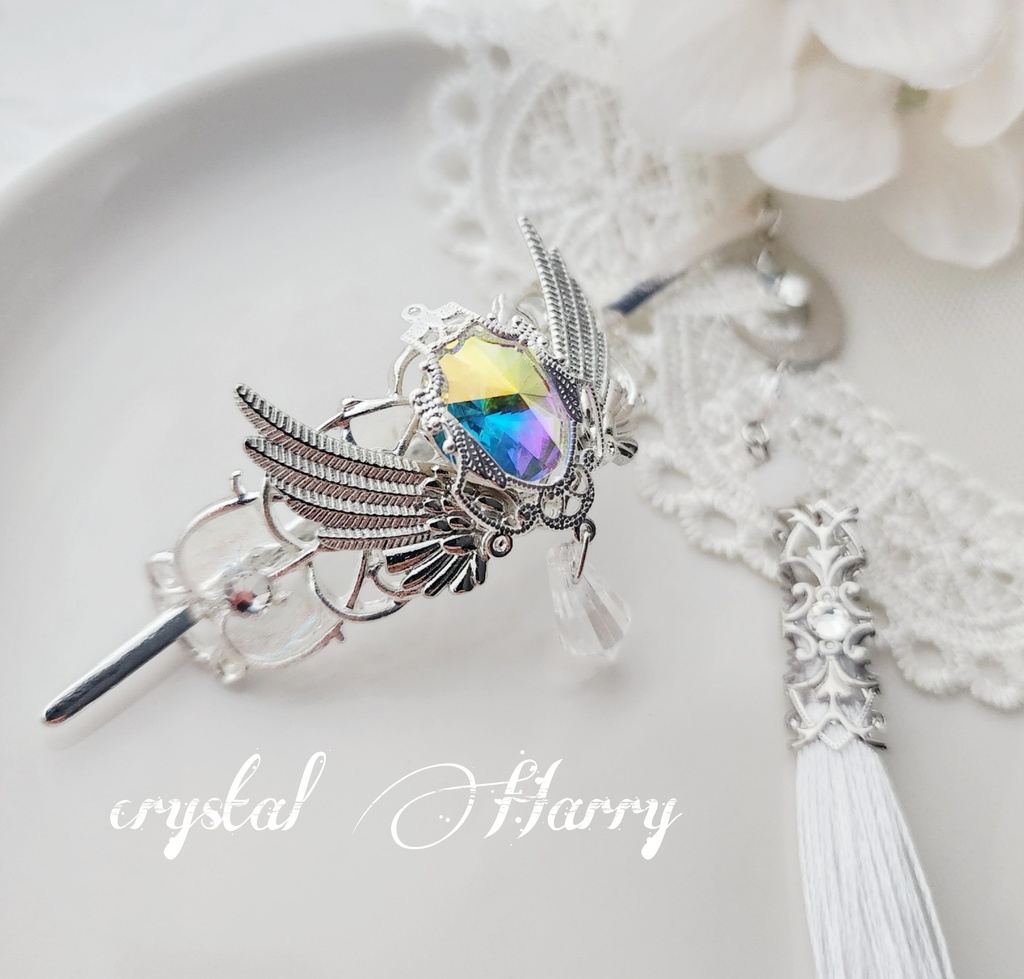 【セレニティの髪飾り】~白銀月~マジェステ