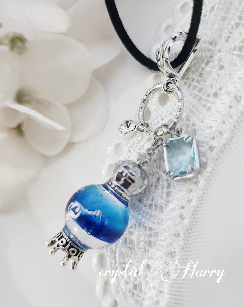 【パフュームの首飾り】~蒼の装飾品~