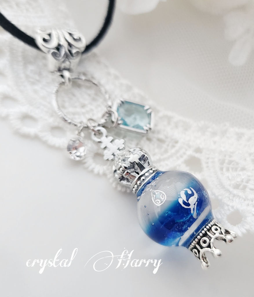 【パフュームの首飾り】~蒼の装飾品~