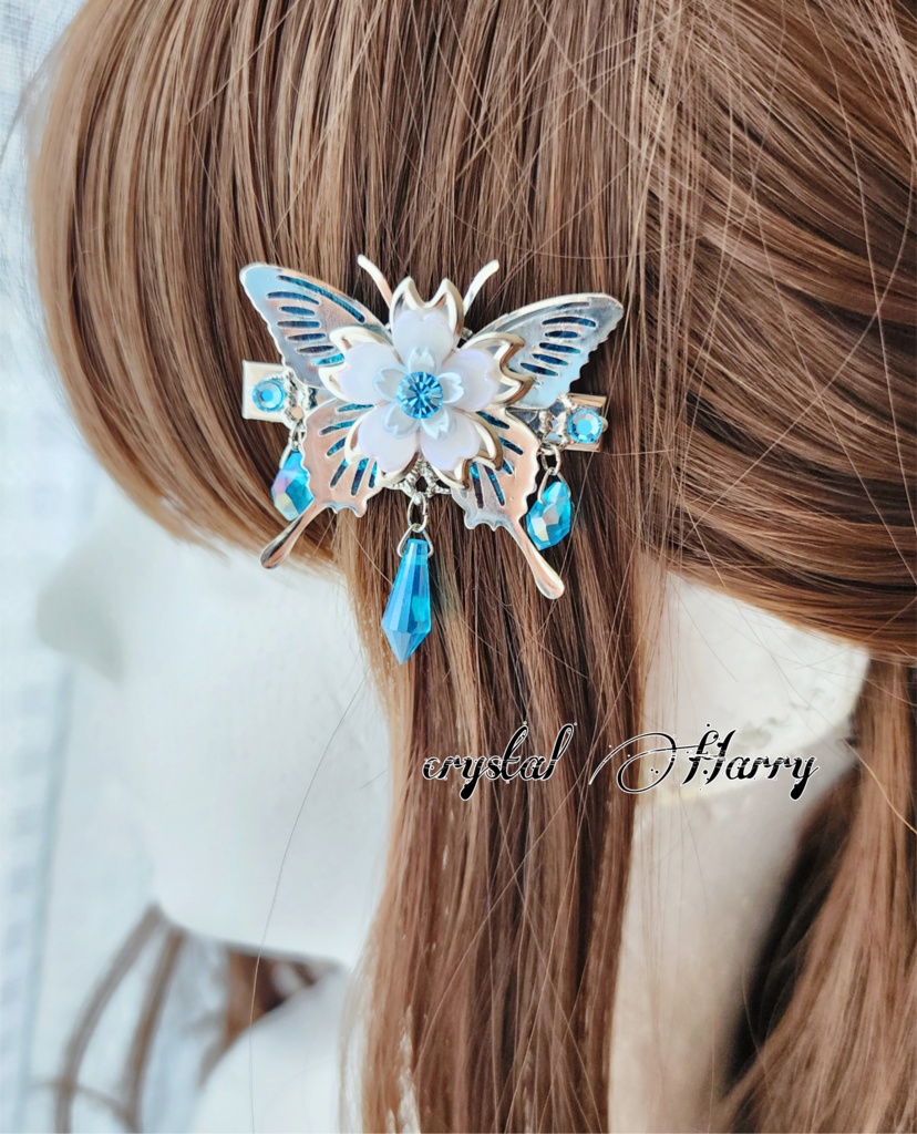 【透桜蝶の髪飾り】~水桜~ミニヘアクリップ