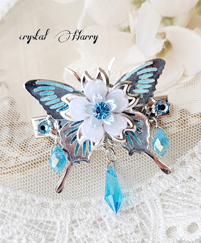 【透桜蝶の髪飾り】~水桜~ミニヘアクリップ