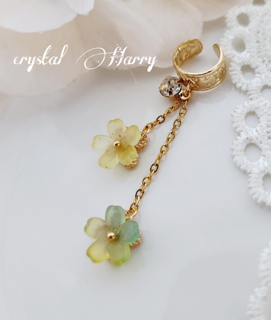 【桜日和の耳飾り】~葉桜~イヤーカフ