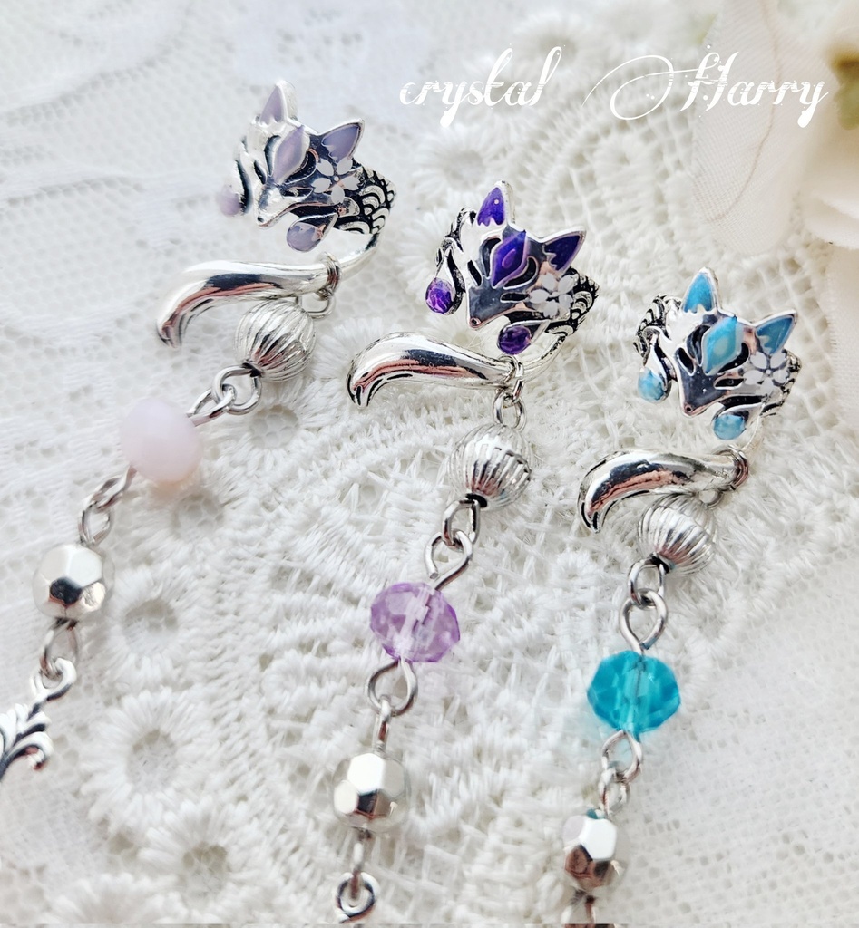 【妖狐の耳飾り】シルバーベース~桜柄~各種⚠片耳販売