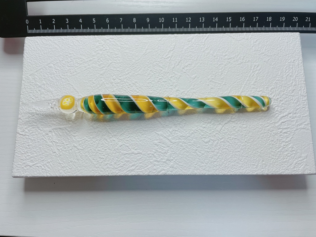 レモンのレースガラスペン