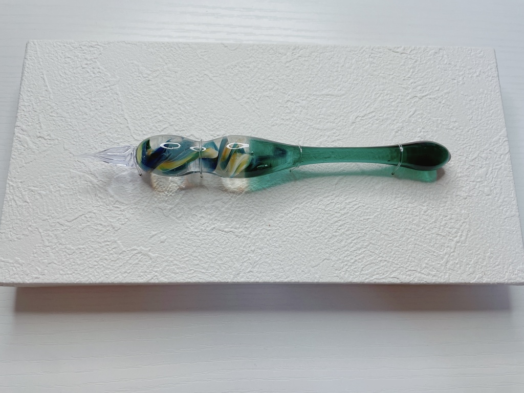 新緑のガラスペン