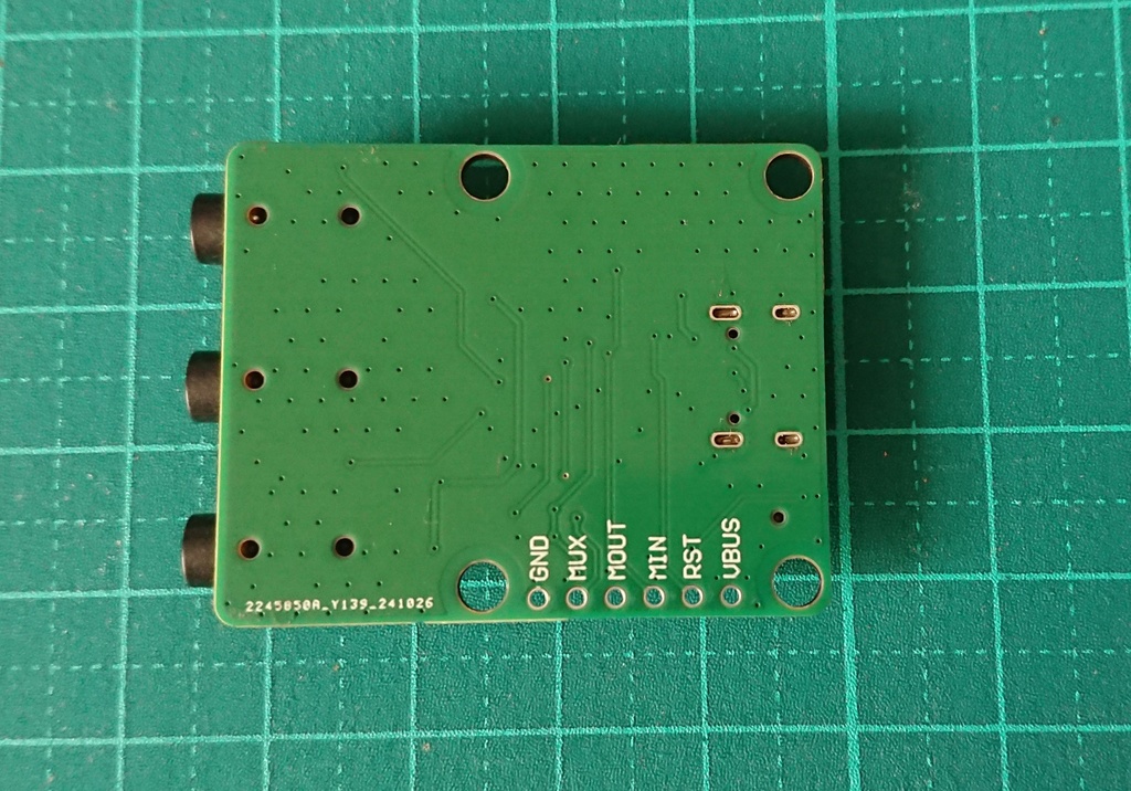 USB to TRS MIDIブリッジ基板