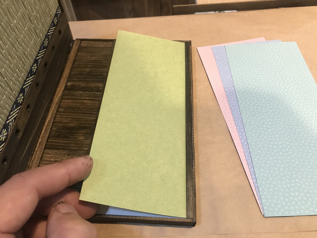 ブック型ねんどろいどスタンド(L)