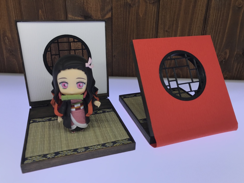 ブック型ドールスタンドS円窓(朱色)